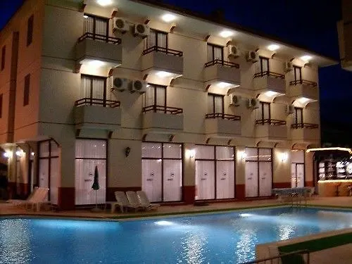 Kanarya Otel Çeşme Hotell