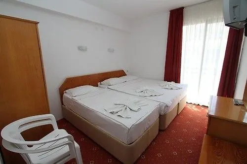 Kanarya Otel Çeşme Hotell