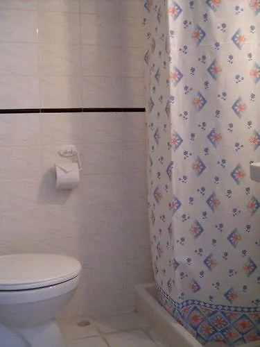 Kanarya Otel Çeşme 3*,