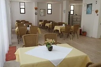 Kanarya Otel Çeşme 3*,  Türkiye